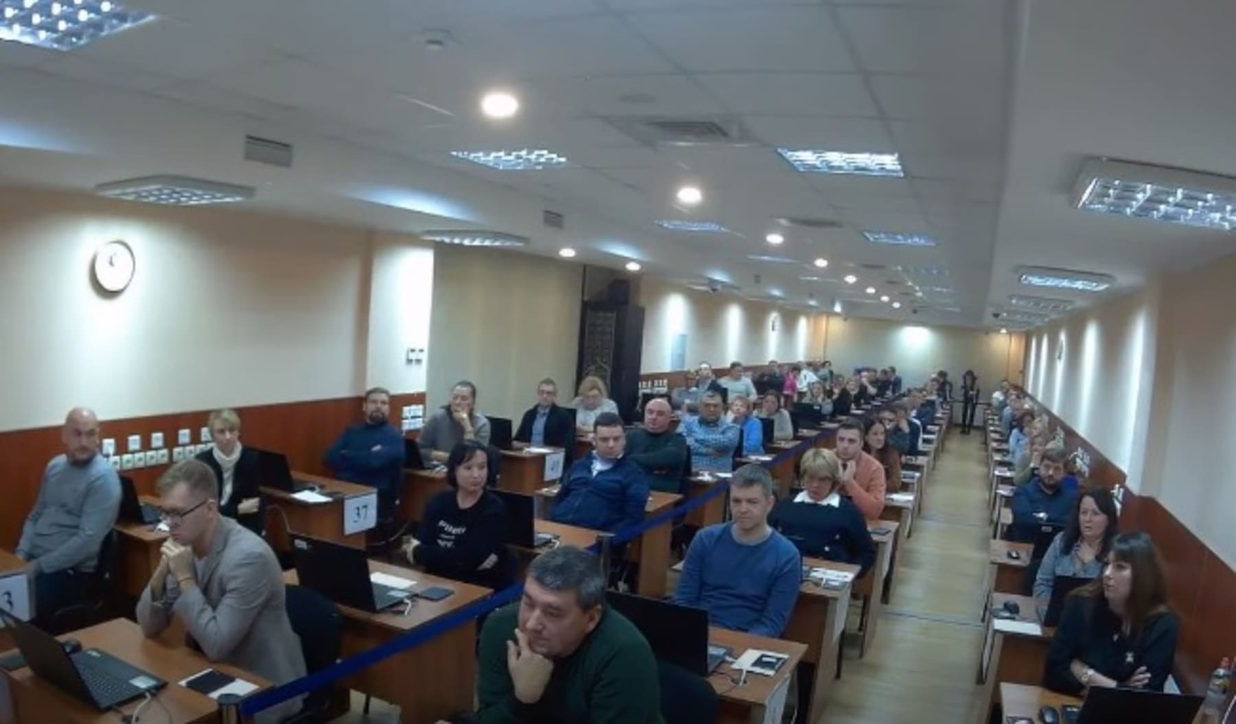 У Польщі з’явиться перший завод для розробки штучного інтелекту