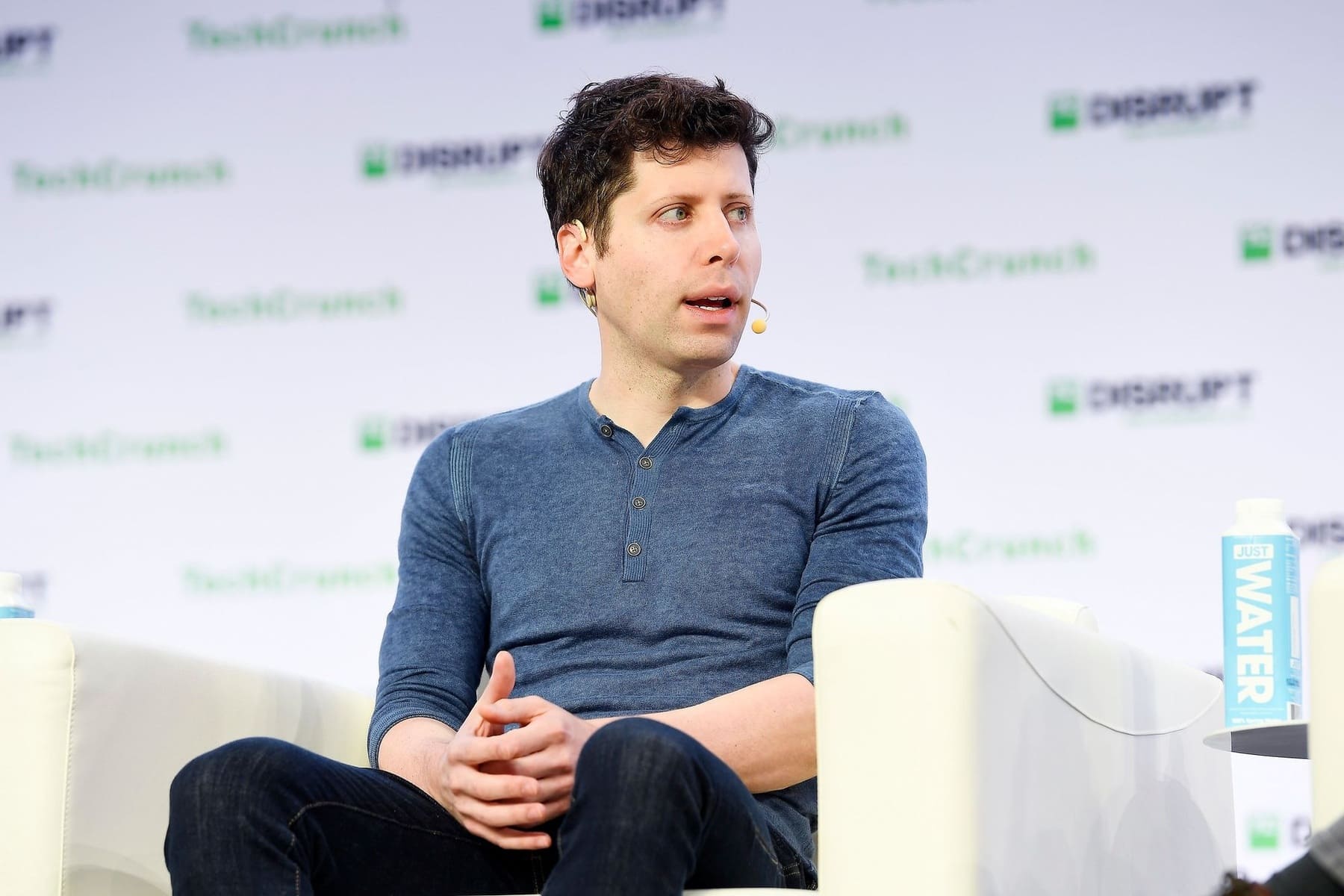 Сем Альтман про суперінтелект: як OpenAI формує майбутнє ШІ
