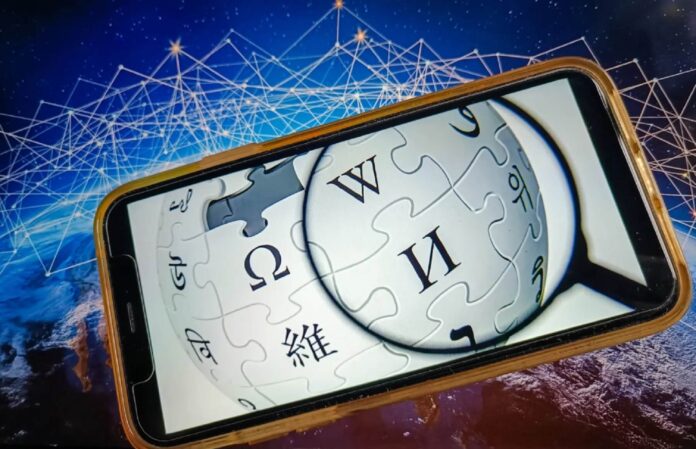 Wikipedia згортає генерування резюме за допомогою ШІ