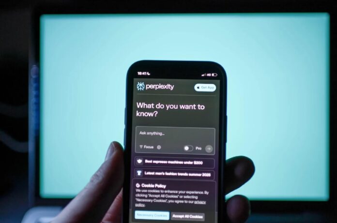 Samsung інтегрує ШІ Perplexity у свої смартфони