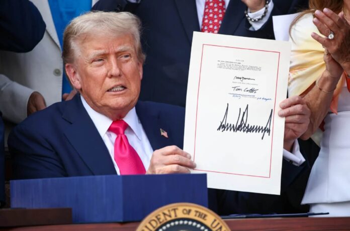 Трамп інвестує $1 мільярд у наступальні кібератаки