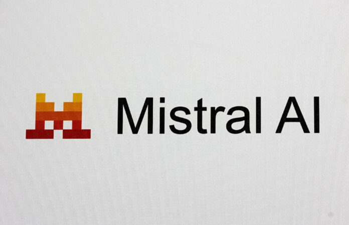 Mistral випускає Voxtral - першу ШІ-модель з відкритим кодом для аудіо