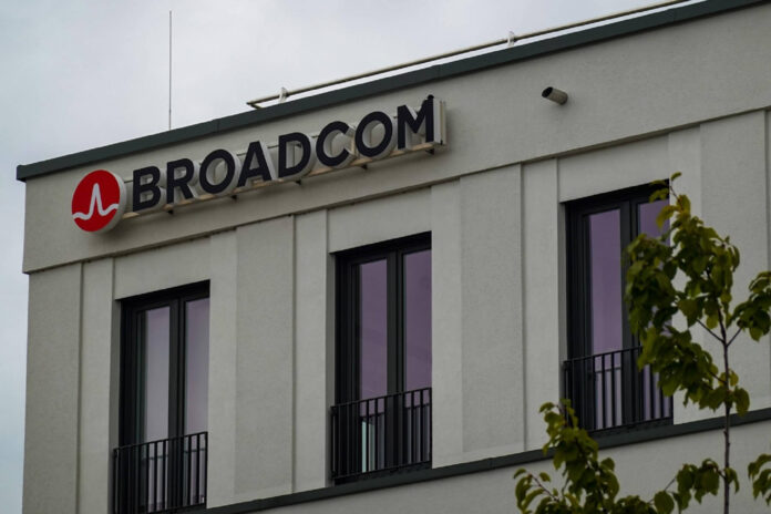Broadcom представила чіпсет з ШІ для перекладу аудіо