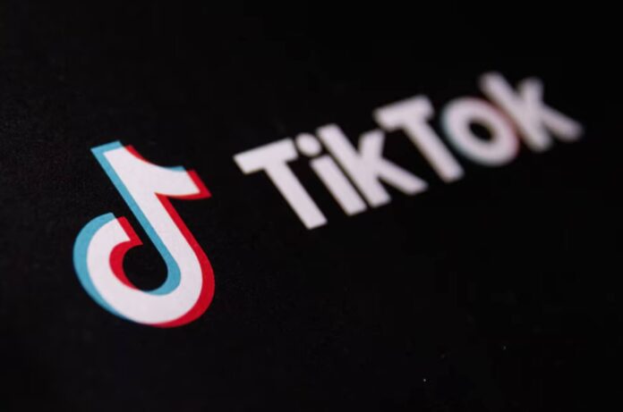 Польща вимагає від Єврокомісії перевірити TikTok через ШІ-контент