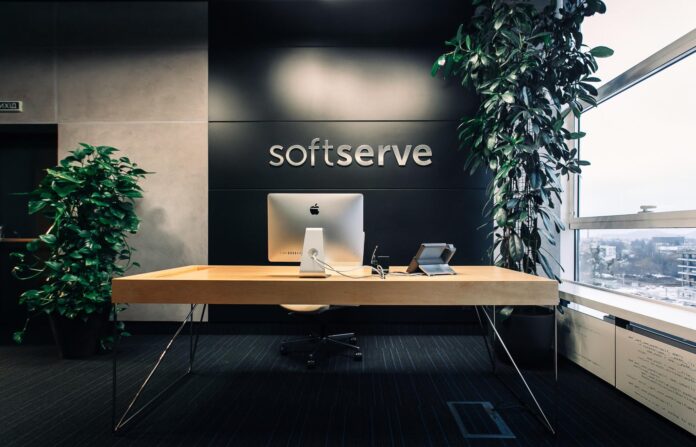 SoftServe оголошує Open Call 2026 для підтримки соціально значущих проєктів