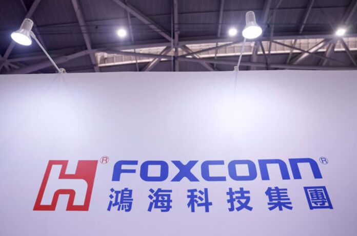 Foxconn та Intel об'єдналися для створення інфраструктури ШІ нового покоління