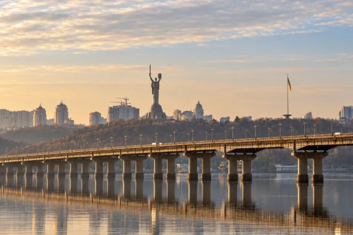 Київ та область увійшли до програми компенсації збитків бізнесу. Що змінюється для IT-компаній